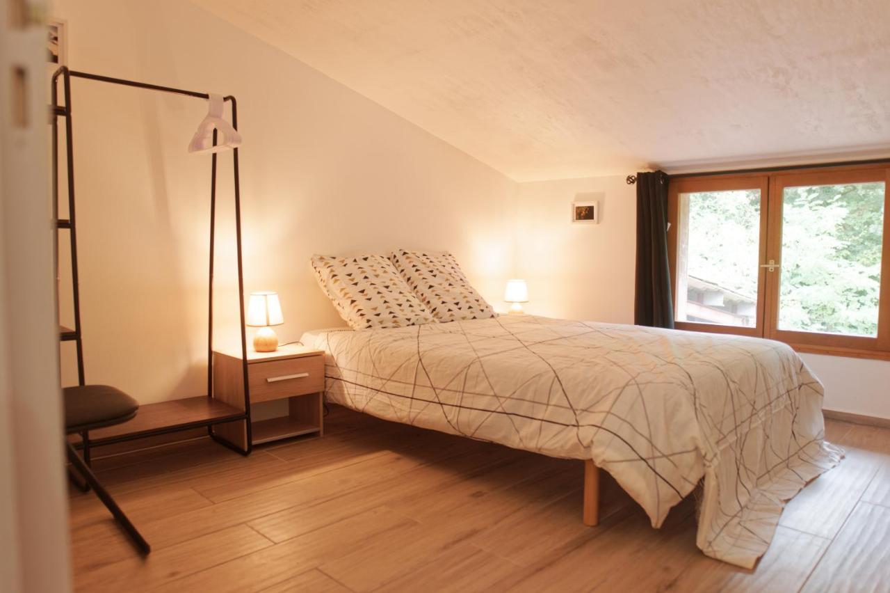 Chalet En Pleine Nature Pomerol Exterior foto